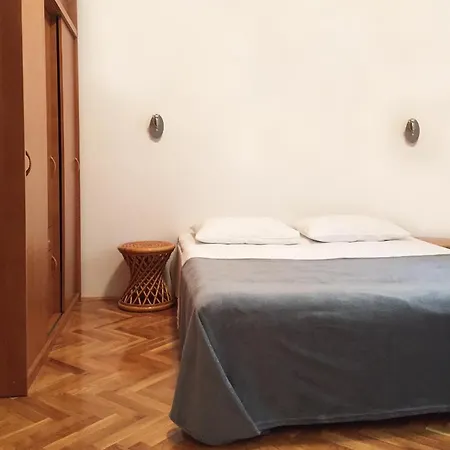 Guest house Novi