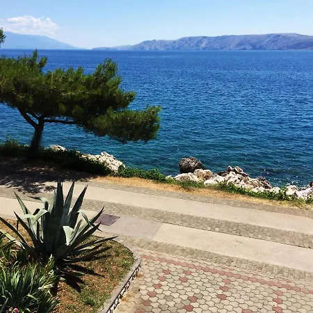 Novi Novi Vinodolski